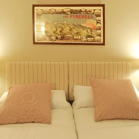 Chardin De Llis-apartamentos Chardins Appartement