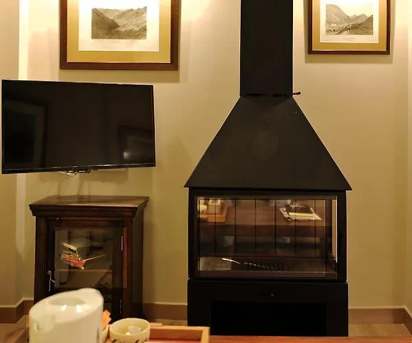 Chardin De Llis-apartamentos Chardins * Benasque